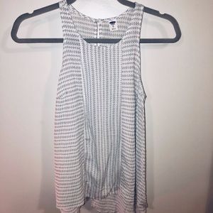 Sleeveless Blue & White Dot Pattern Swing Tank